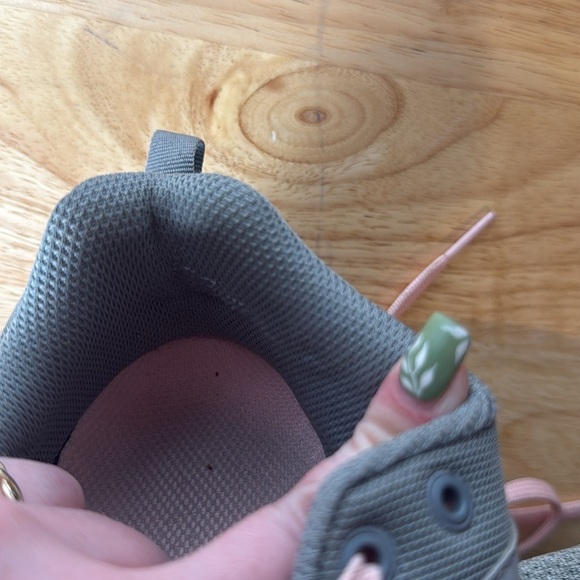 Asics Gel-Torrence Women's Running Shoes Stone Grey-Frosted Rose Size 8.5 - Picture 13 of 16